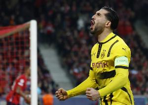 埃姆雷-詹：亚马尔喜欢像罗本一样内切射门，你能洞察但无法阻止