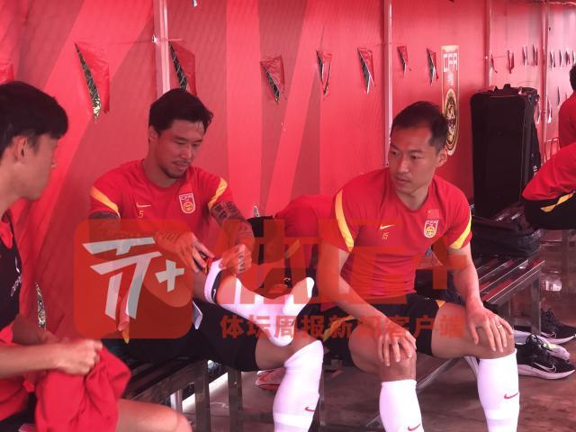 天天盈球-亚运超龄球员初定 吴曦张琳芃张玉宁合练U23国足